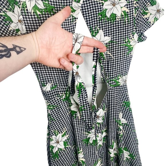 Lulus Checkered Floral White Yellow Flower Mini Dress Cut Out Short Sleeve Small - Picture 11 of 16